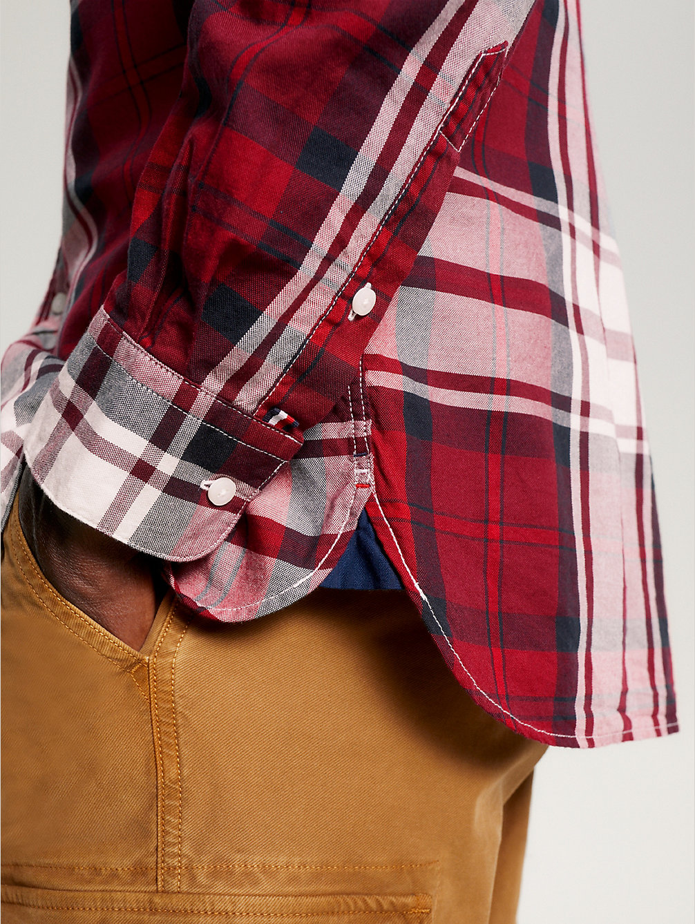 chemise ajustée en coton oxford tartan red pour hommes tommy hilfiger