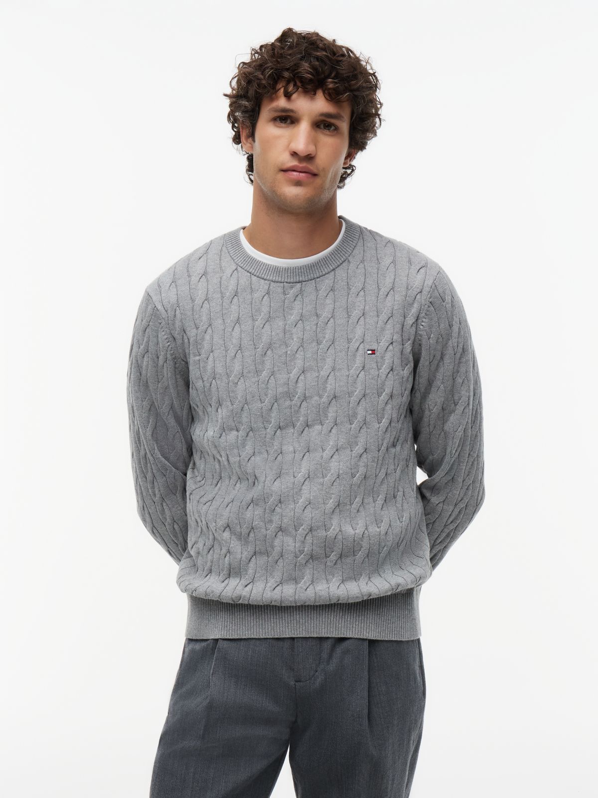 Cable Knit Crew Neck Jumper — Grey