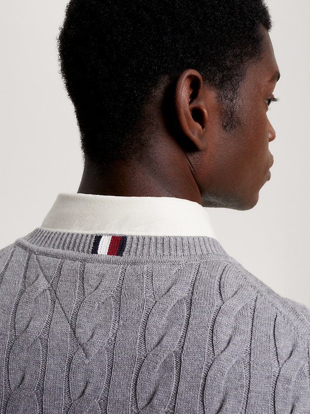 grey classics relaxed fit pullover mit zopfmuster für herren - tommy hilfiger