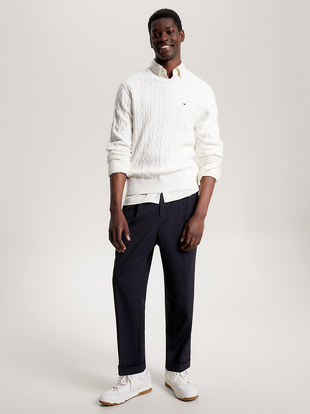 white classics relaxed fit kabelgebreide trui voor heren - tommy hilfiger