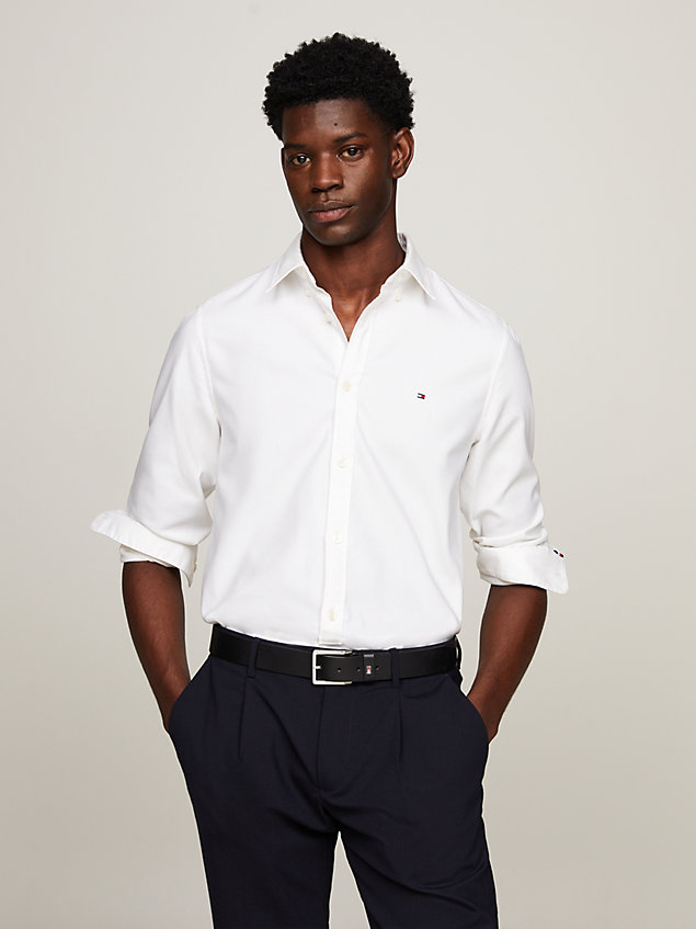 chemise ajustée à bouton contrasté white pour hommes tommy hilfiger