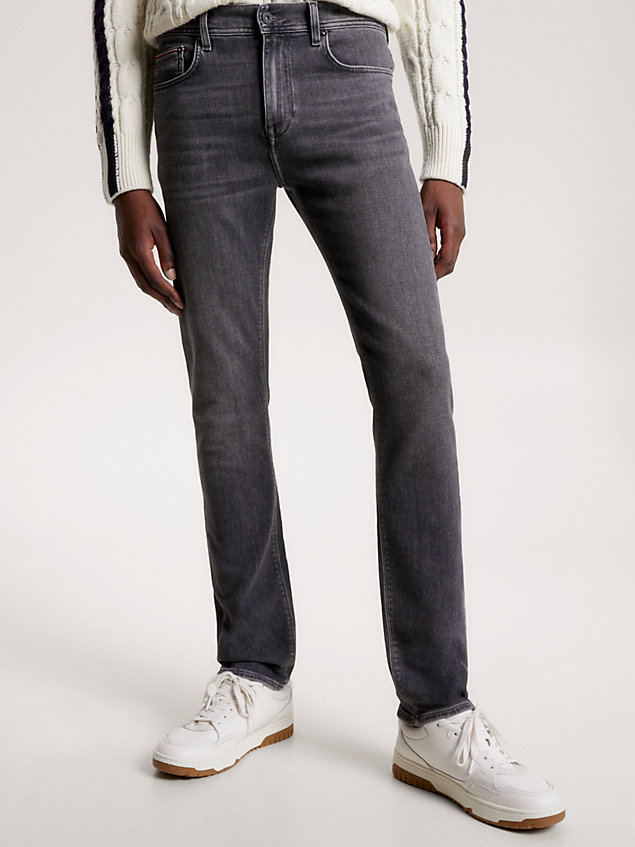 denim th flex denton figurbetonte straight jeans mit fade-effekt für herren - tommy hilfiger