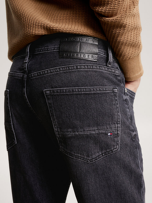 jeans mercer regular fit neri denim da uomo tommy hilfiger