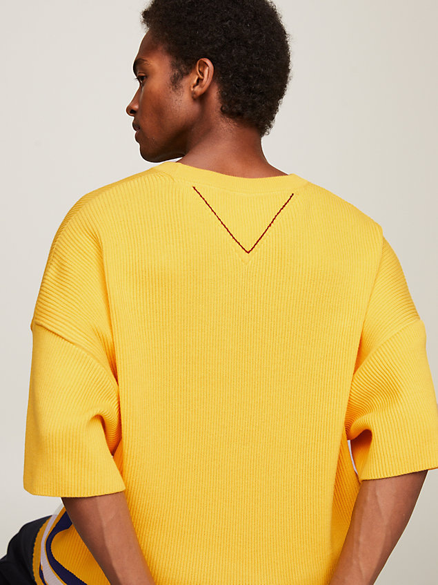 yellow crest oversized knitted t-shirt for men tommy hilfiger