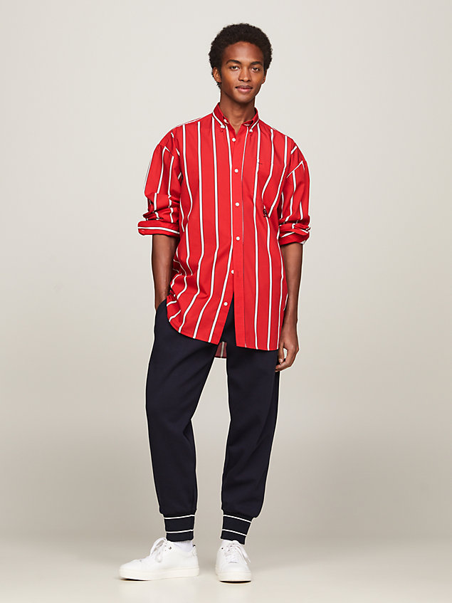 camisa clásica de rayas con escudo red de hombres tommy hilfiger