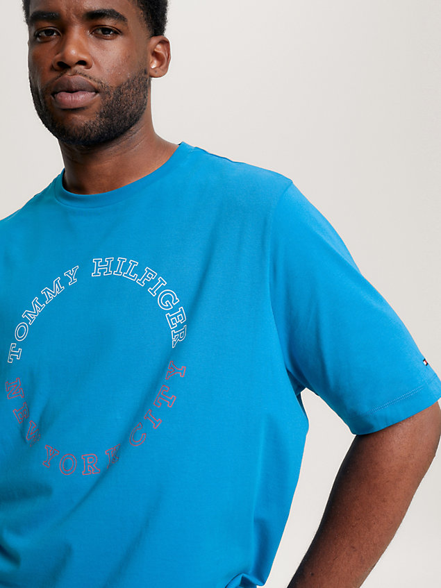 t-shirt ajusté plus à monotype hilfiger blue pour hommes tommy hilfiger