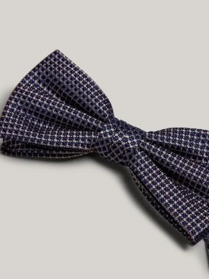 Tommy hilfiger deals bow tie