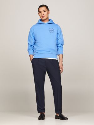 blue hoodie mit logo auf der brust für herren - tommy hilfiger