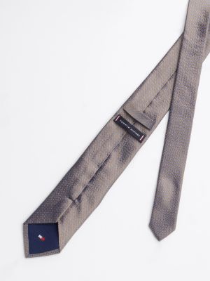 cravatta in seta con micromotivo geometrico marrone da uomini tommy hilfiger