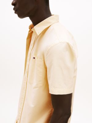 chemise oxford à manches courtes beige pour hommes tommy hilfiger
