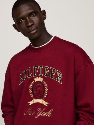 sweat à col ras-du-cou et blason brodé rouge pour hommes tommy hilfiger