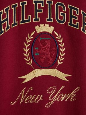 rot rundhals-sweatshirt mit wappen-stickerei für herren - tommy hilfiger