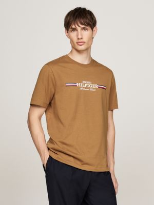 t-shirt à logo sur la poitrine brown pour hommes tommy hilfiger