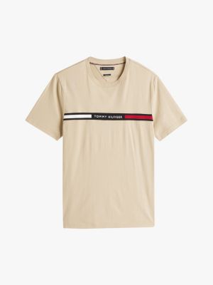 beige t-shirt mit rundhalsausschnitt und logo für herren - tommy hilfiger