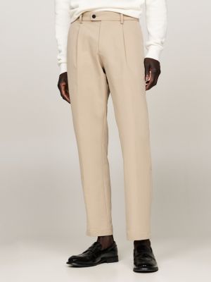 pantalón chino denton con pernera recta beige de hombres tommy hilfiger