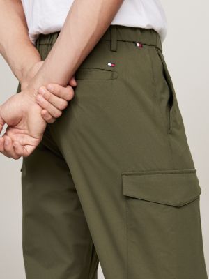 pantaloni cargo harlem affusolati antipiega khaki da uomini tommy hilfiger