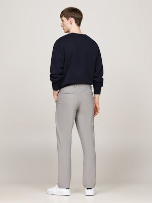 grijs denton vochtafvoerende straight chino voor heren - tommy hilfiger
