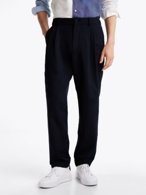 schwarz greenwich tapered leg fit chinos mit bügelfalte für herren - tommy hilfiger