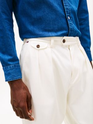 white twill pleated tapered leg chinos for men tommy hilfiger