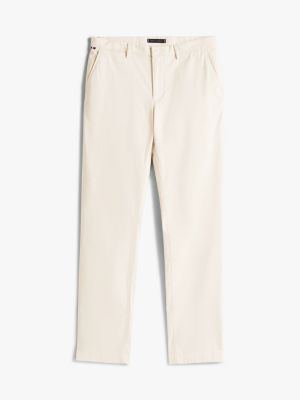 chino droit denton en satin beige pour hommes tommy hilfiger