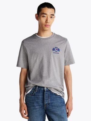 grey t-shirt met geborduurd logo voor heren - tommy hilfiger