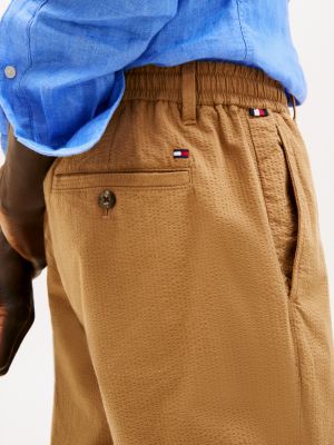 brown harlem relaxed seersucker chinos for men tommy hilfiger