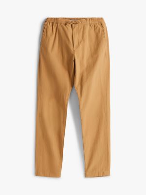 bruin harlem relaxed fit chino van seersucker voor heren - tommy hilfiger