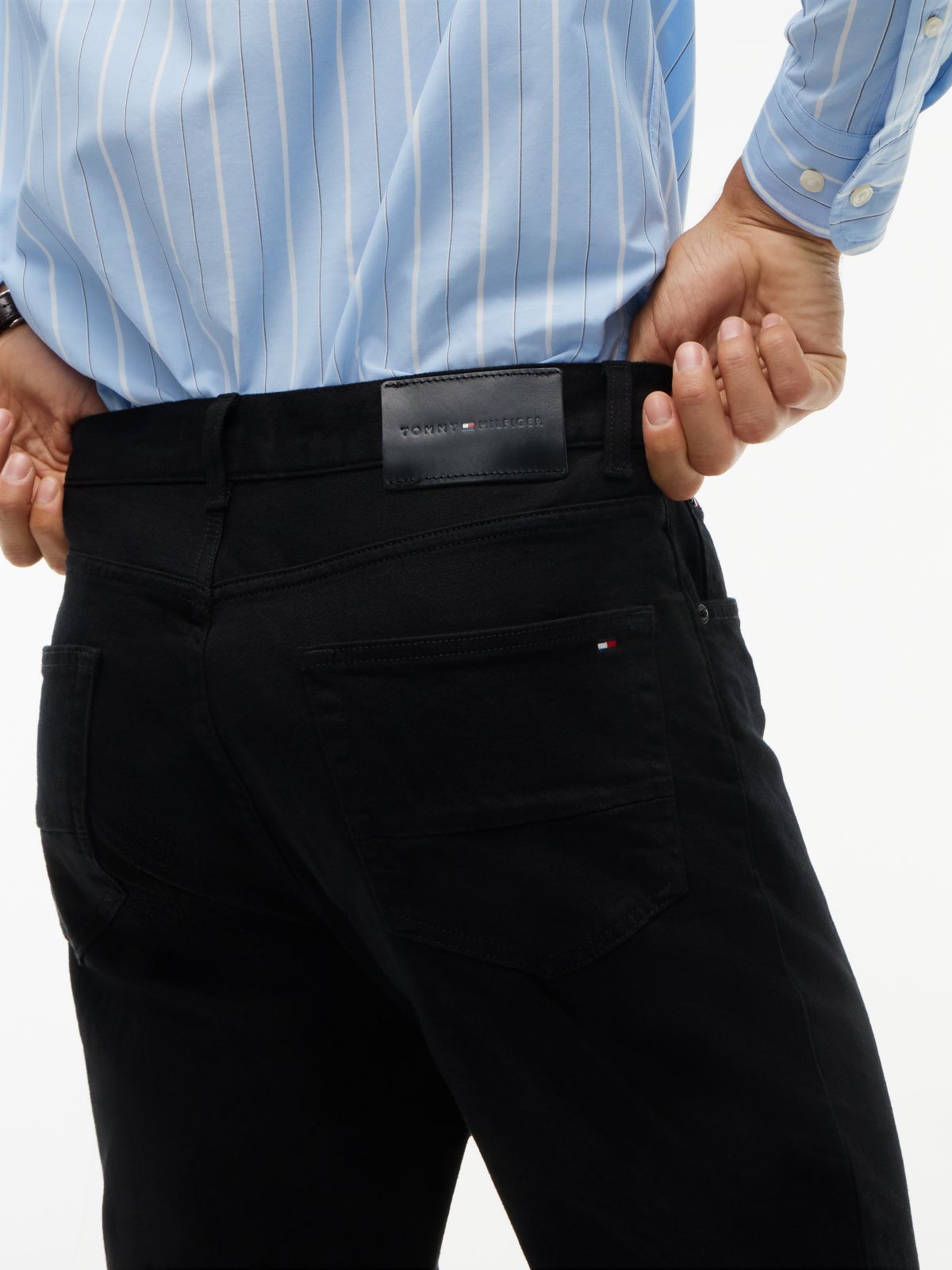 Harlem Regular Tapered Black Jeans — Black
