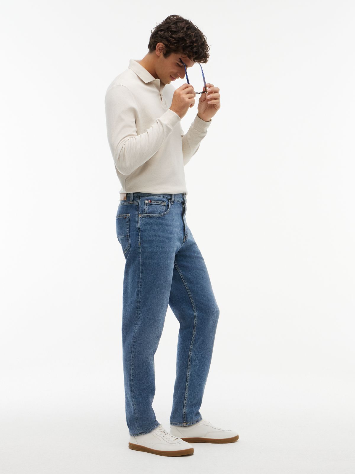Harlem Regular Tapered Faded Jeans — Blue