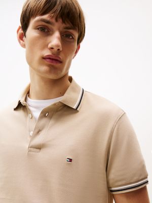 polo de corte slim con ribetes a contraste marrón de hombres tommy hilfiger