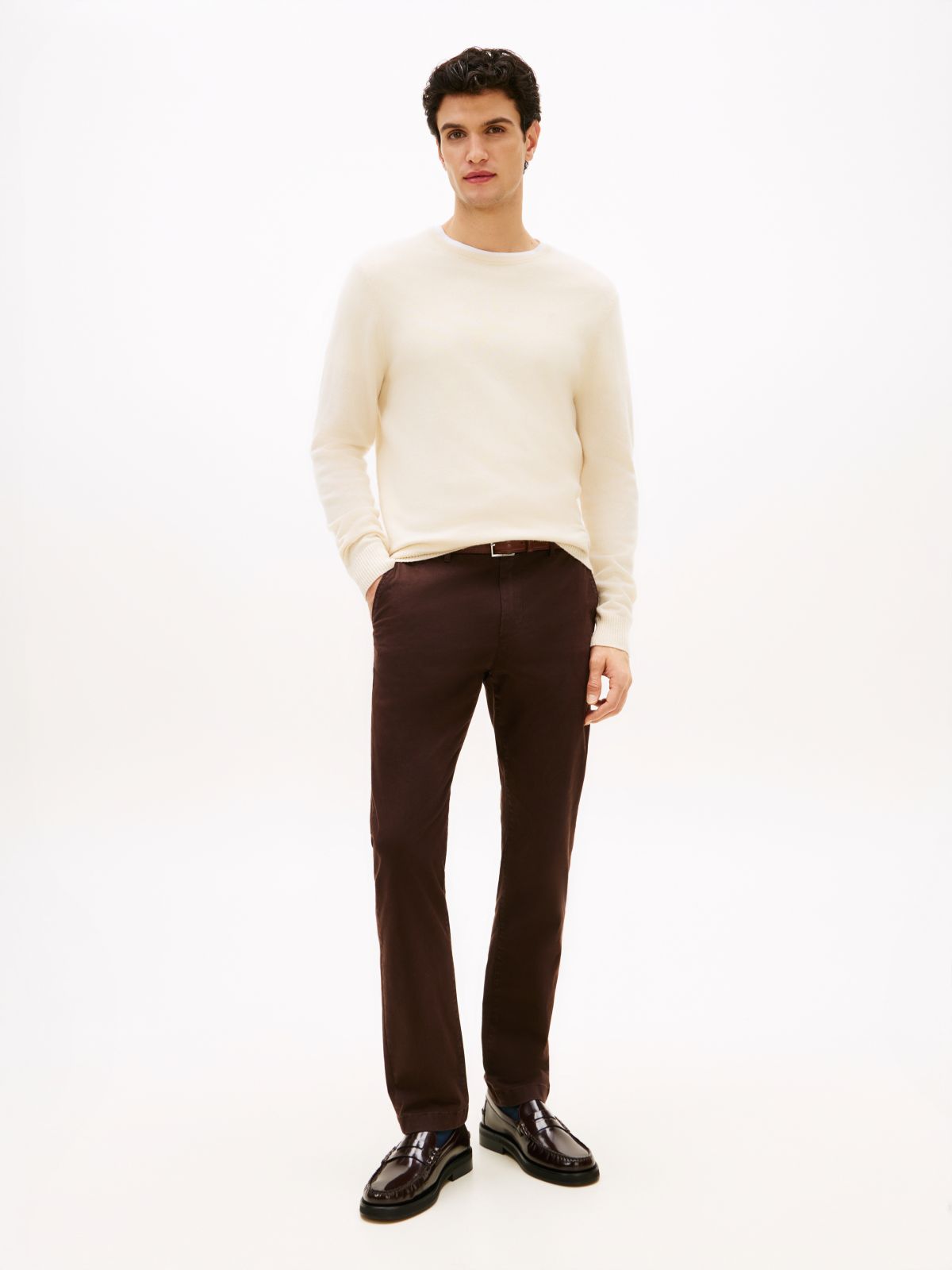 Denton Slim Straight Leg Twill Chinos — Brown