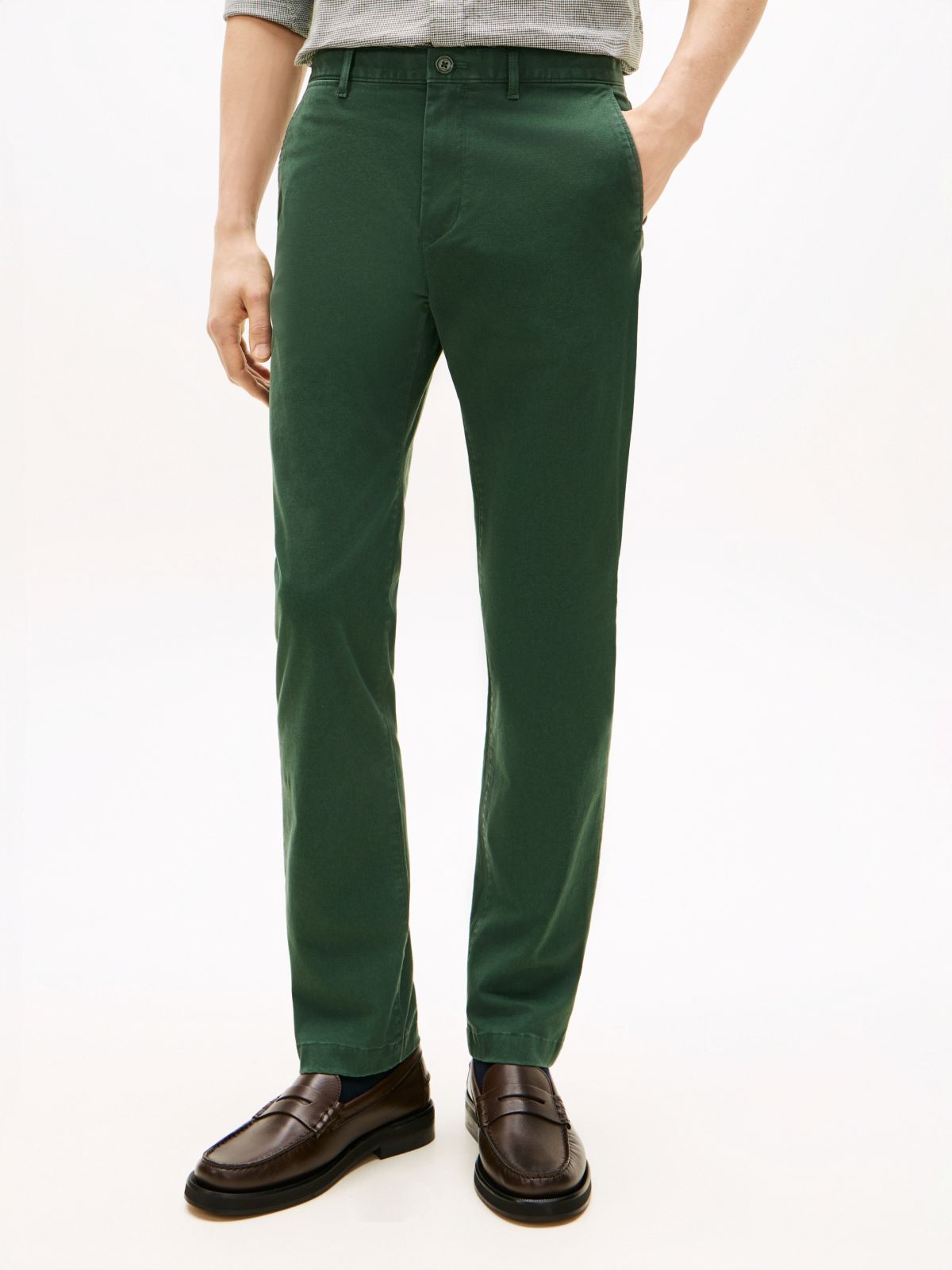 Denton Slim Straight Leg Twill Chinos — Green