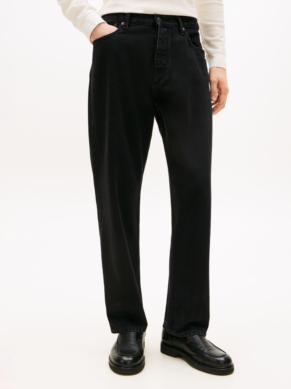 Black Relaxed Straight Leg Jeans — Black