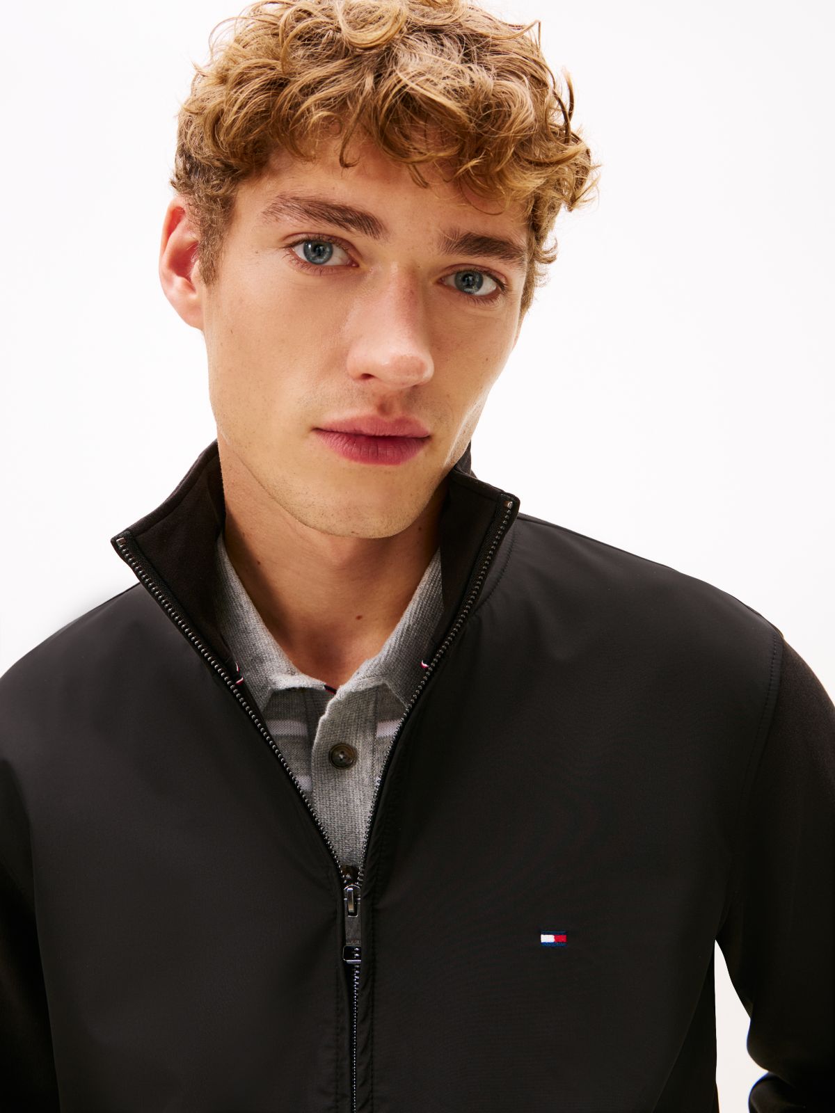 Intechno Knit Flag Embroidery Zip-Thru Jumper — Black