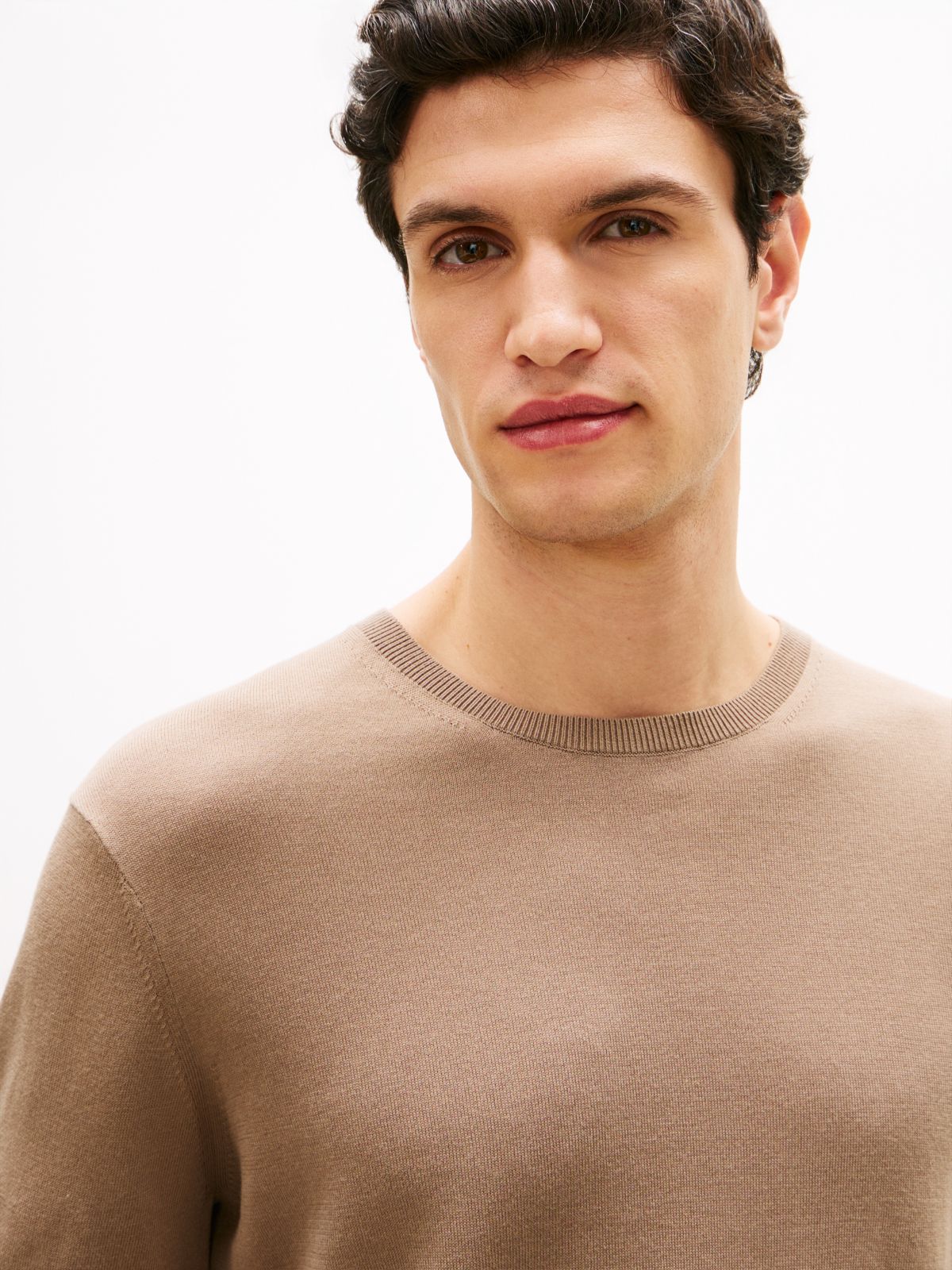 New York Label Crew Neck Jumper — Khaki