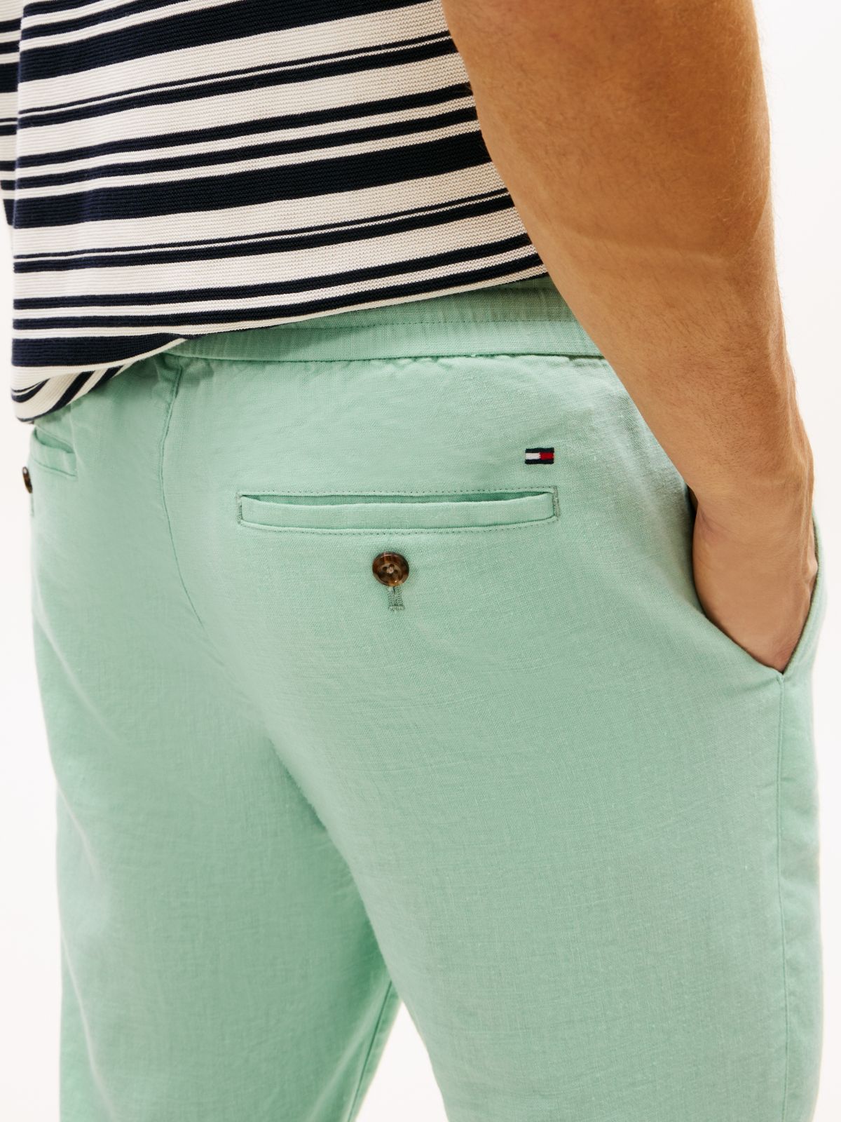 Harlem Tapered Leg Linen Blend Chinos — Green