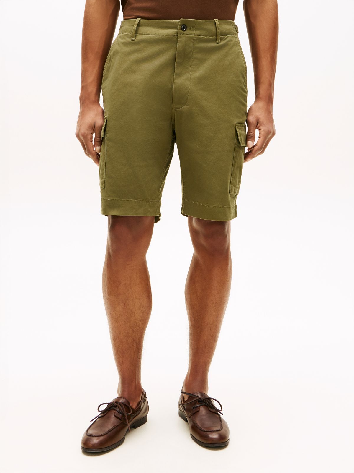 Twill Relaxed Cargo Shorts — Green
