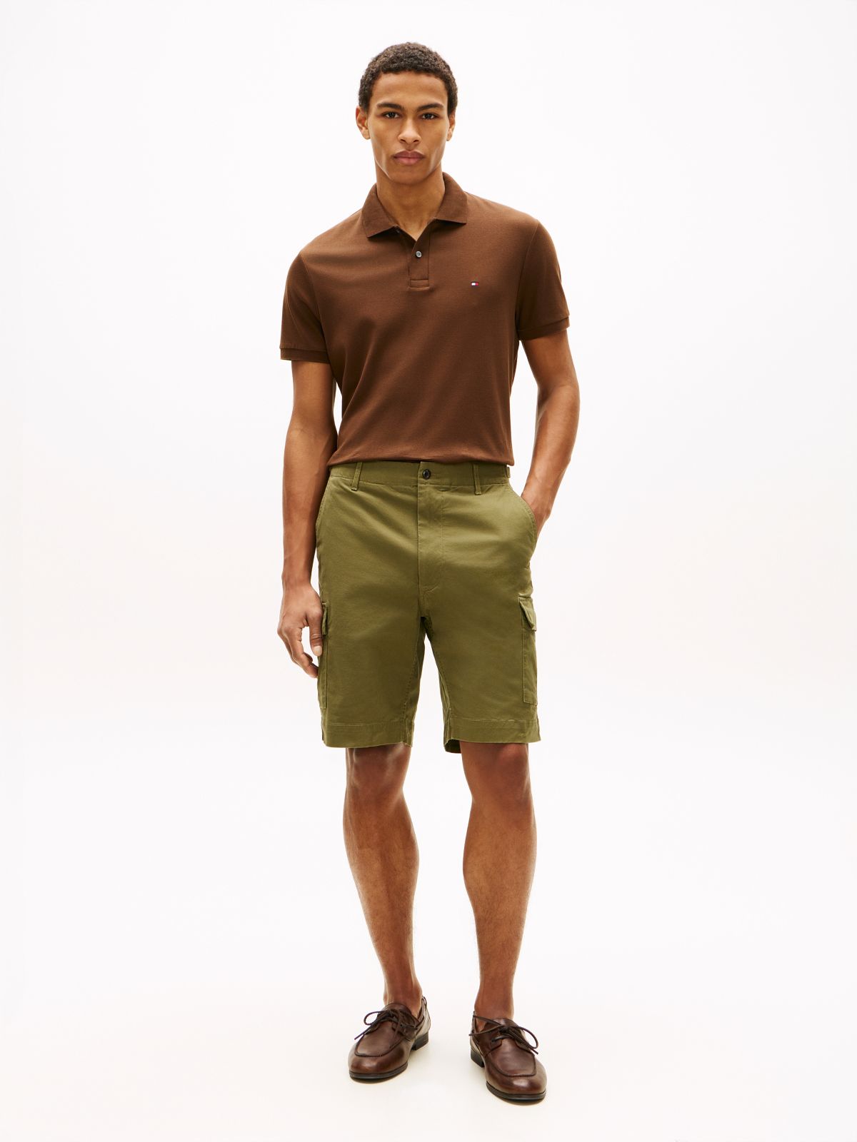Twill Relaxed Cargo Shorts — Green