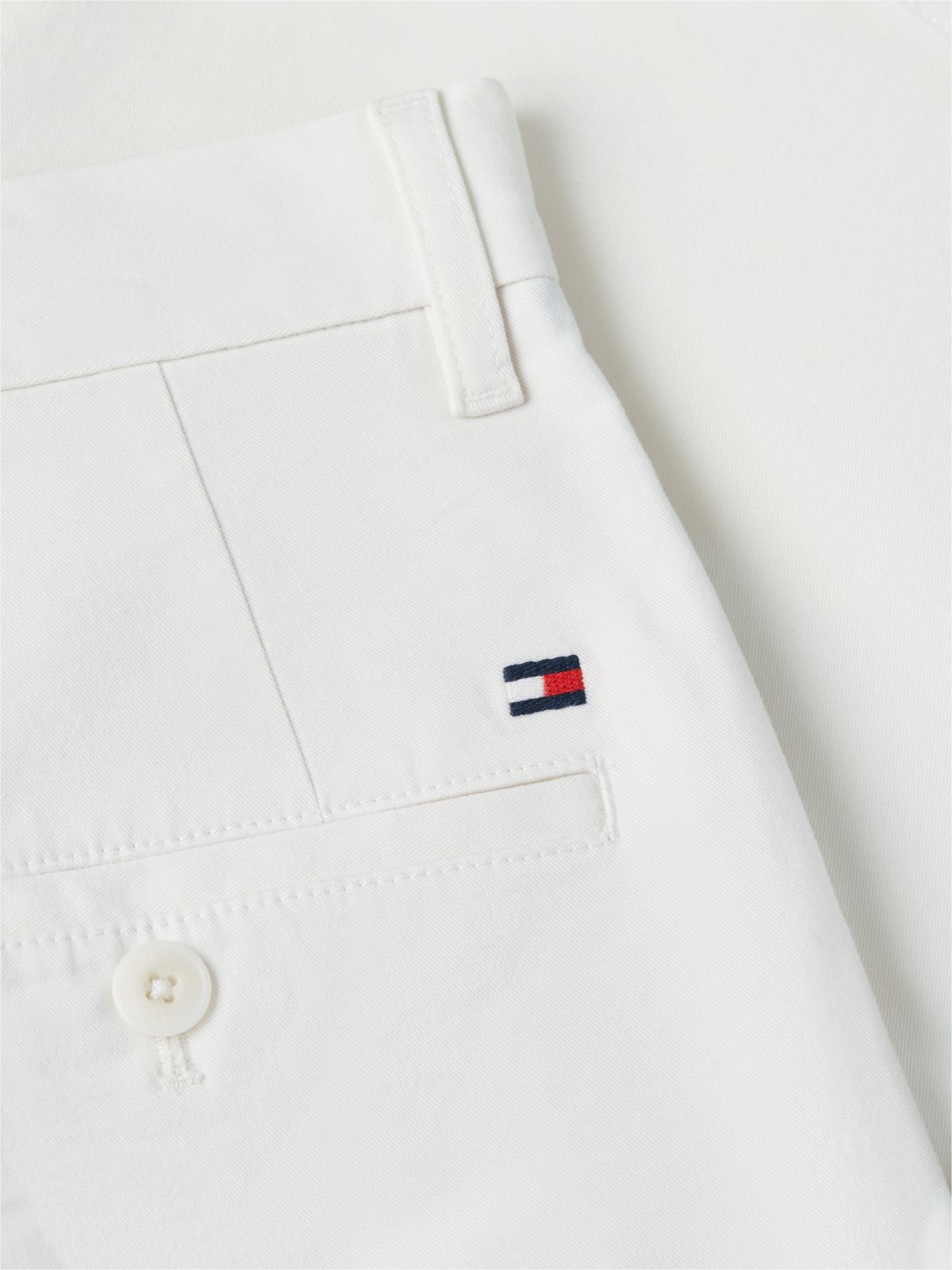 Denton Slim Straight Twill Chino Shorts — Beige