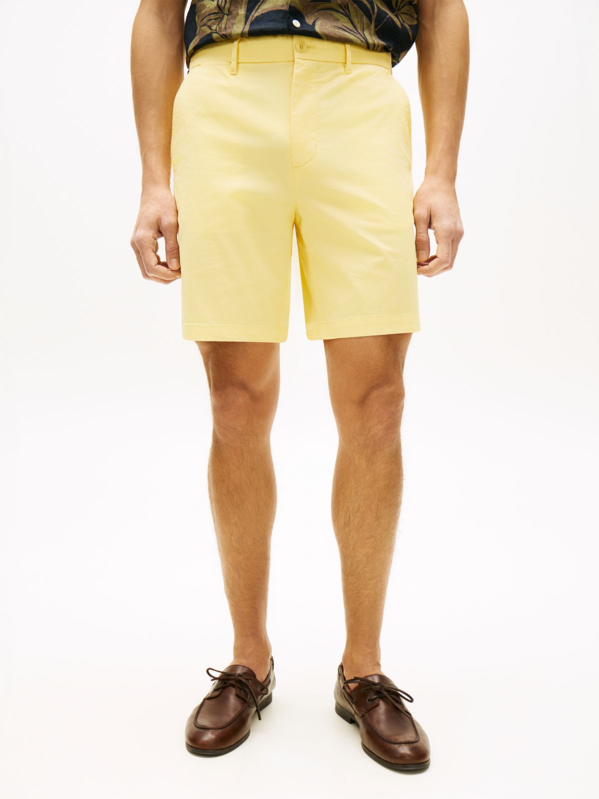 Dover Regular Straight Twill Chino Shorts — Yellow