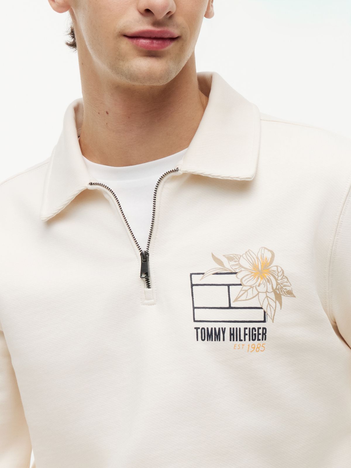 Graphic Quarter-Zip Rugby Sweatshirt — Beige