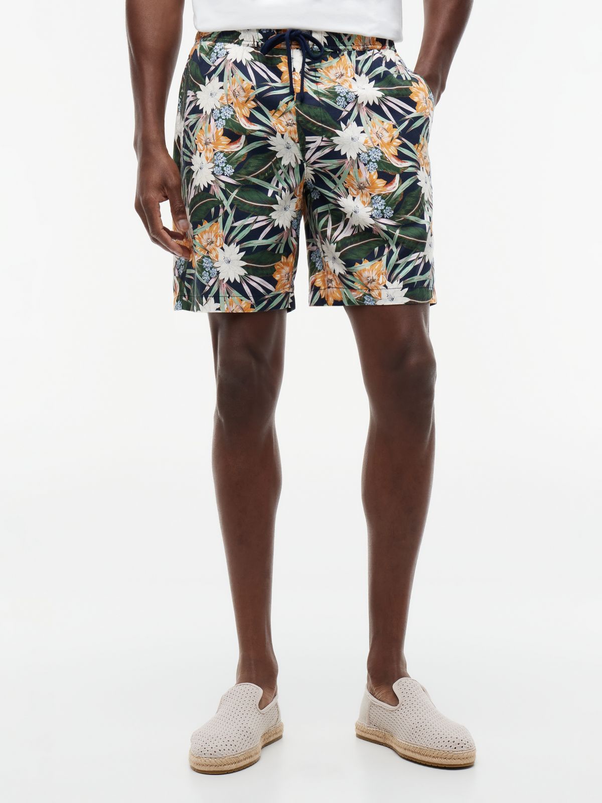 Dover Regular Straight Leg Floral Shorts — Multi