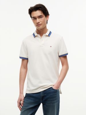 polo à coupe standard et liseré beige pour hommes tommy hilfiger