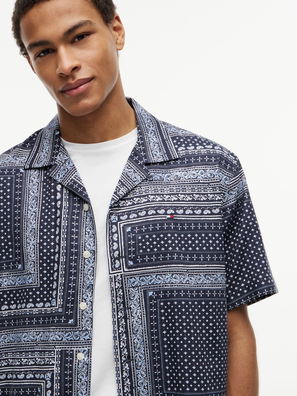 Relaxed Fit Bandana Print Short Sleeve Shirt — Blue