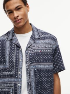 Relaxed Fit Bandana Print Short Sleeve Shirt — Blue 3