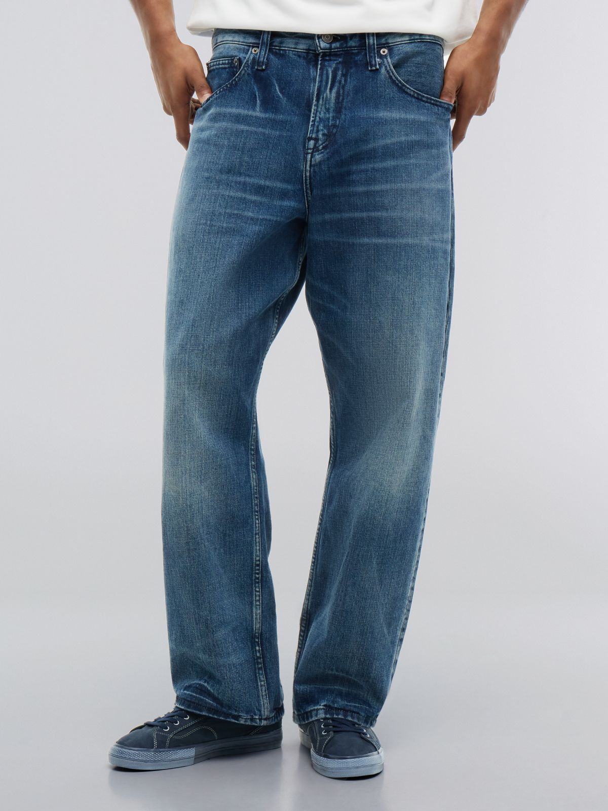 Tommy Hilfiger x FRGMT Relaxed Ankle Jeans — Denim