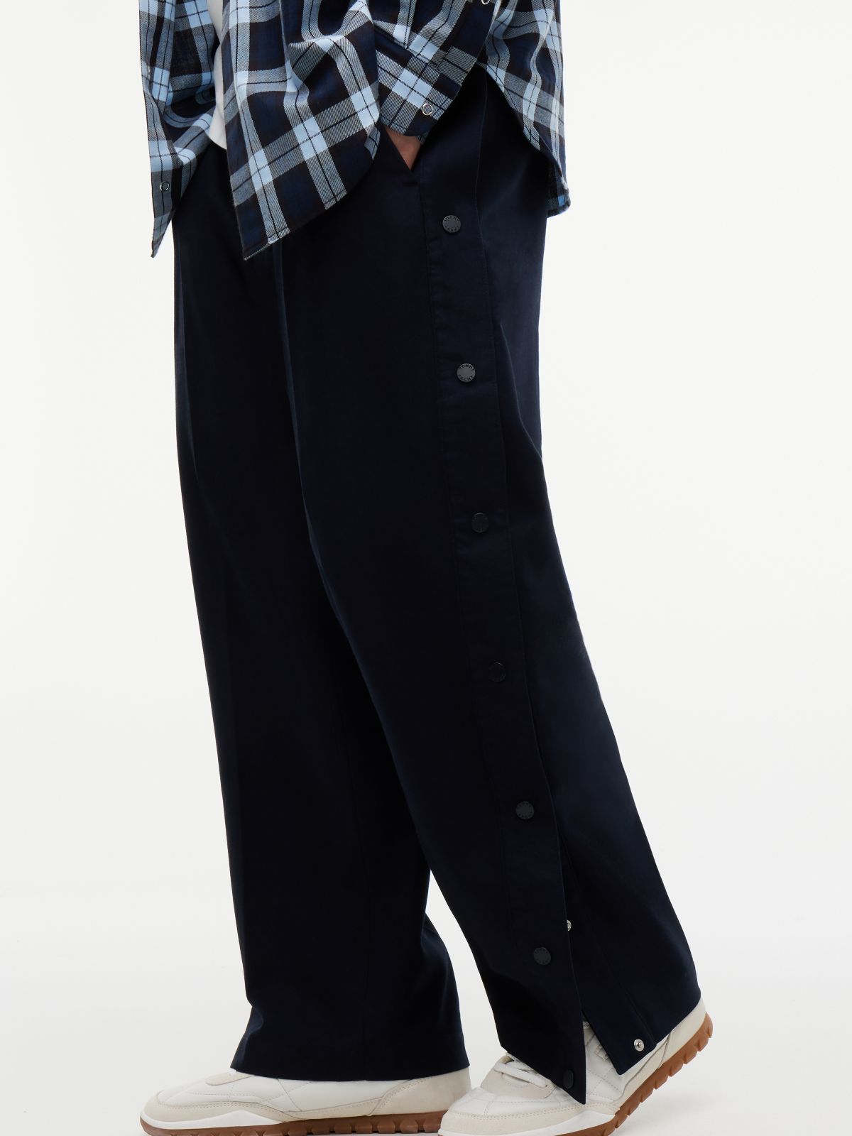 Tommy Hilfiger x FRGMT Snap-Button Relaxed Chinos — Blue