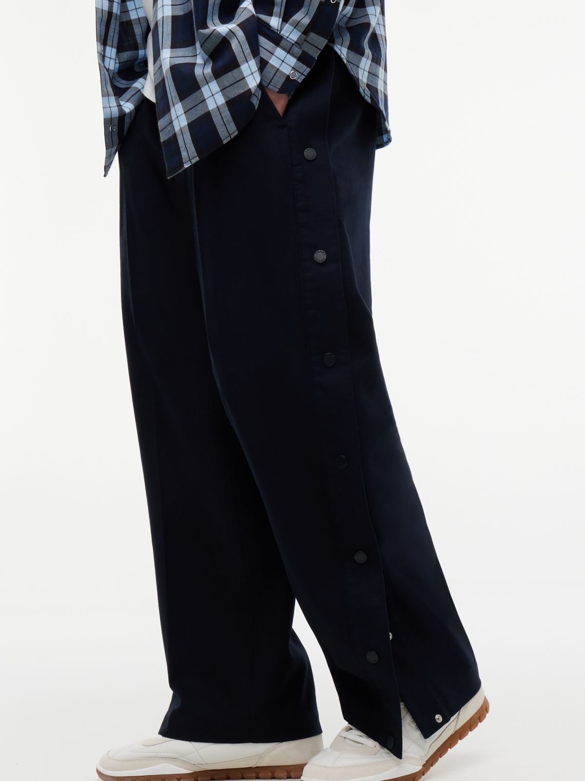 Tommy Hilfiger x FRGMT Snap-Button Relaxed Chinos — Blue