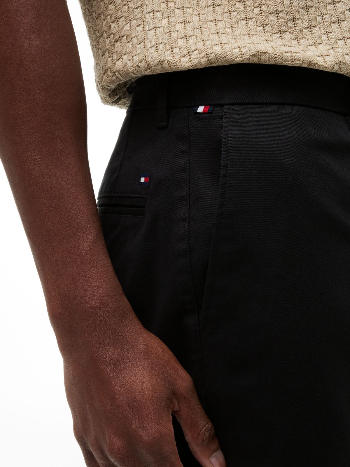 1985 Dover Regular Straight Leg Chinos — Black
