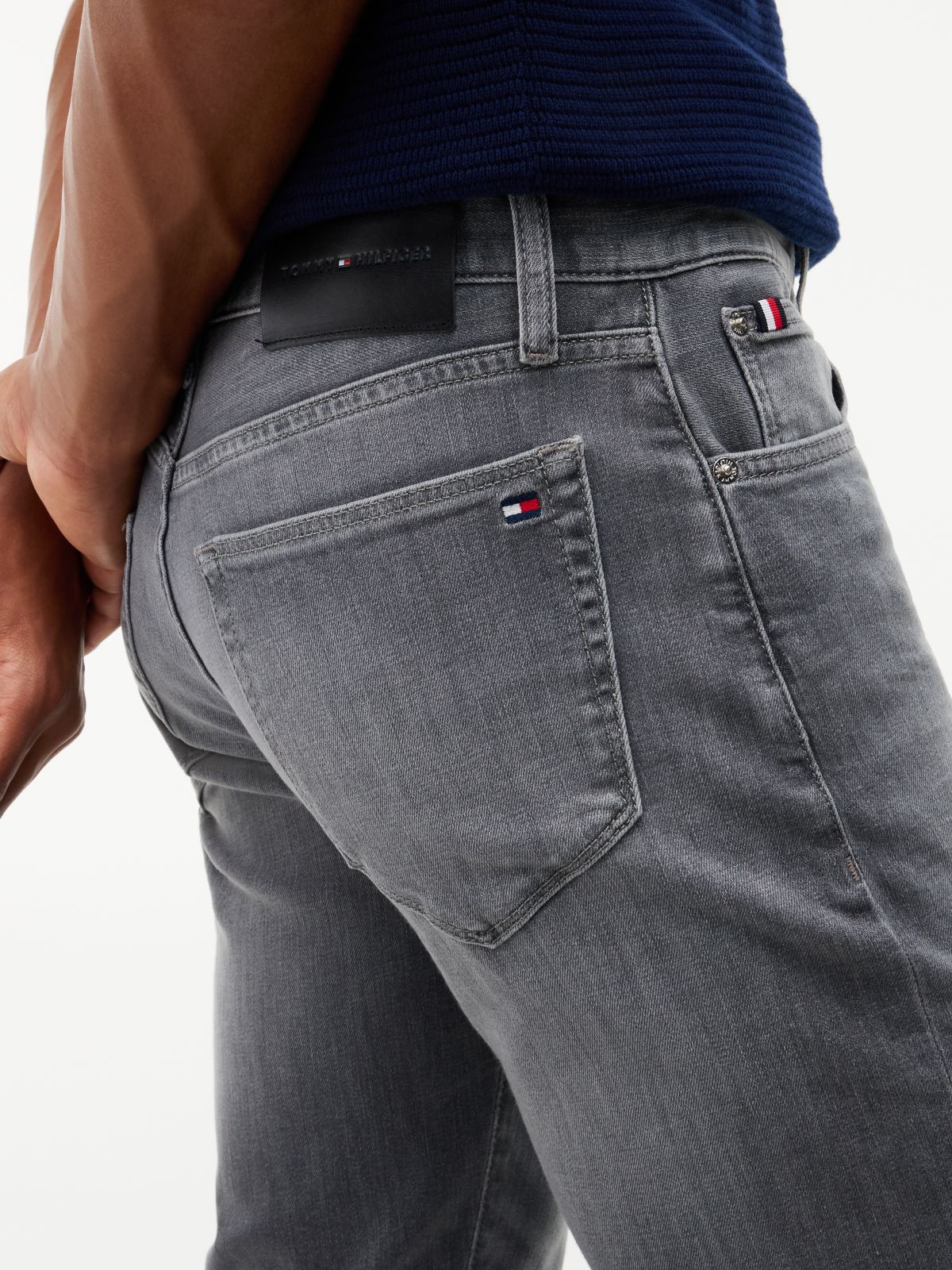 Bleecker Slim Faded Jeans — Grey